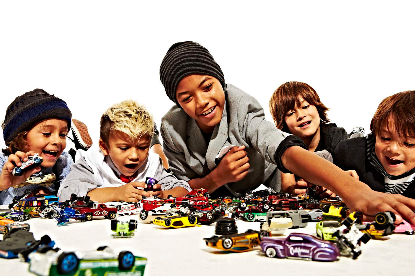Hot Wheels Diecast Ve¨ªculo de Brinquedo Pacote Surpresa 5 Carros